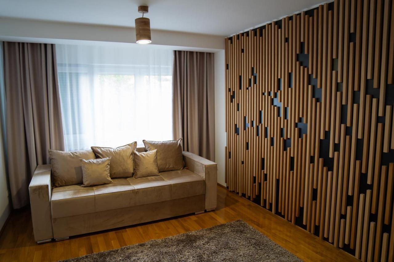 Ultracentral Golden Apartament 1 Сучава Екстер'єр фото