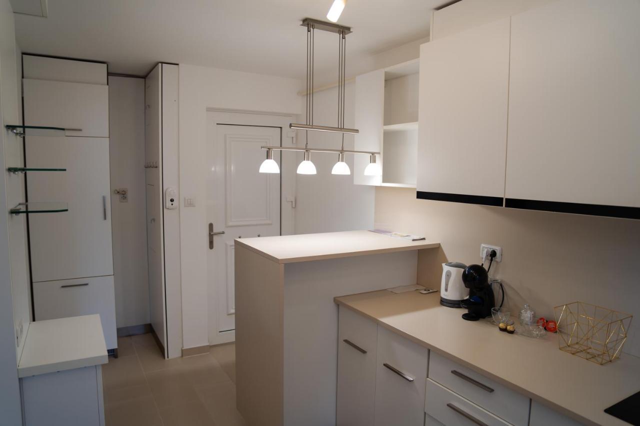 Ultracentral Golden Apartament 1 Сучава Екстер'єр фото